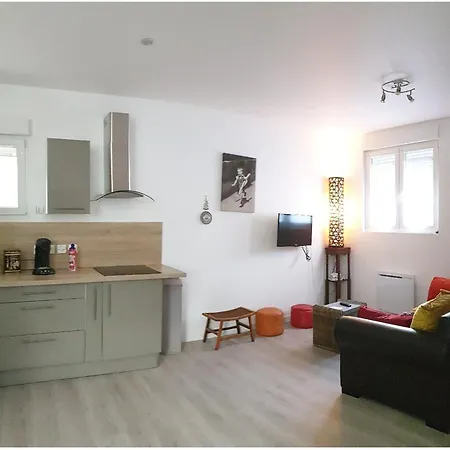 Appartement Hyper-Centre Epernay Avec Sauna Et Parking Prive Exterior photo