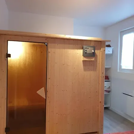 Appartement Hyper-Centre Epernay Avec Sauna Et Parking Prive Exterior photo