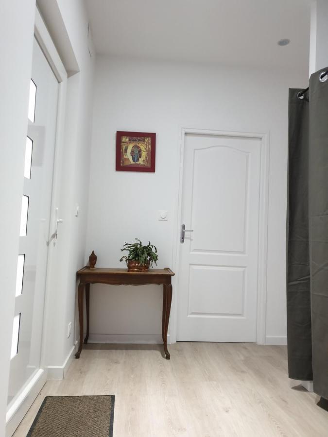 Hyper-centre Avec Sauna Et Parking Prive Apartment Epernay